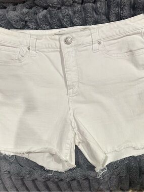 Seven7 White Frayed Hem Denim Shorts